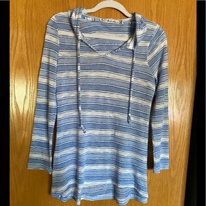 Ladies long sleeve hooded lightweight top - S